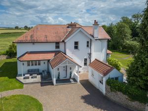 Green End House- click for photo gallery